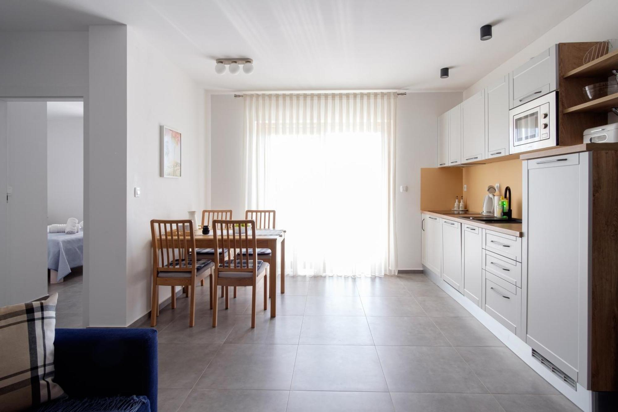 Apartments Grape Pirovac Extérieur photo